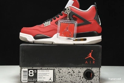 Hyperoad Toro Bravo Retro Jordan 4 0815